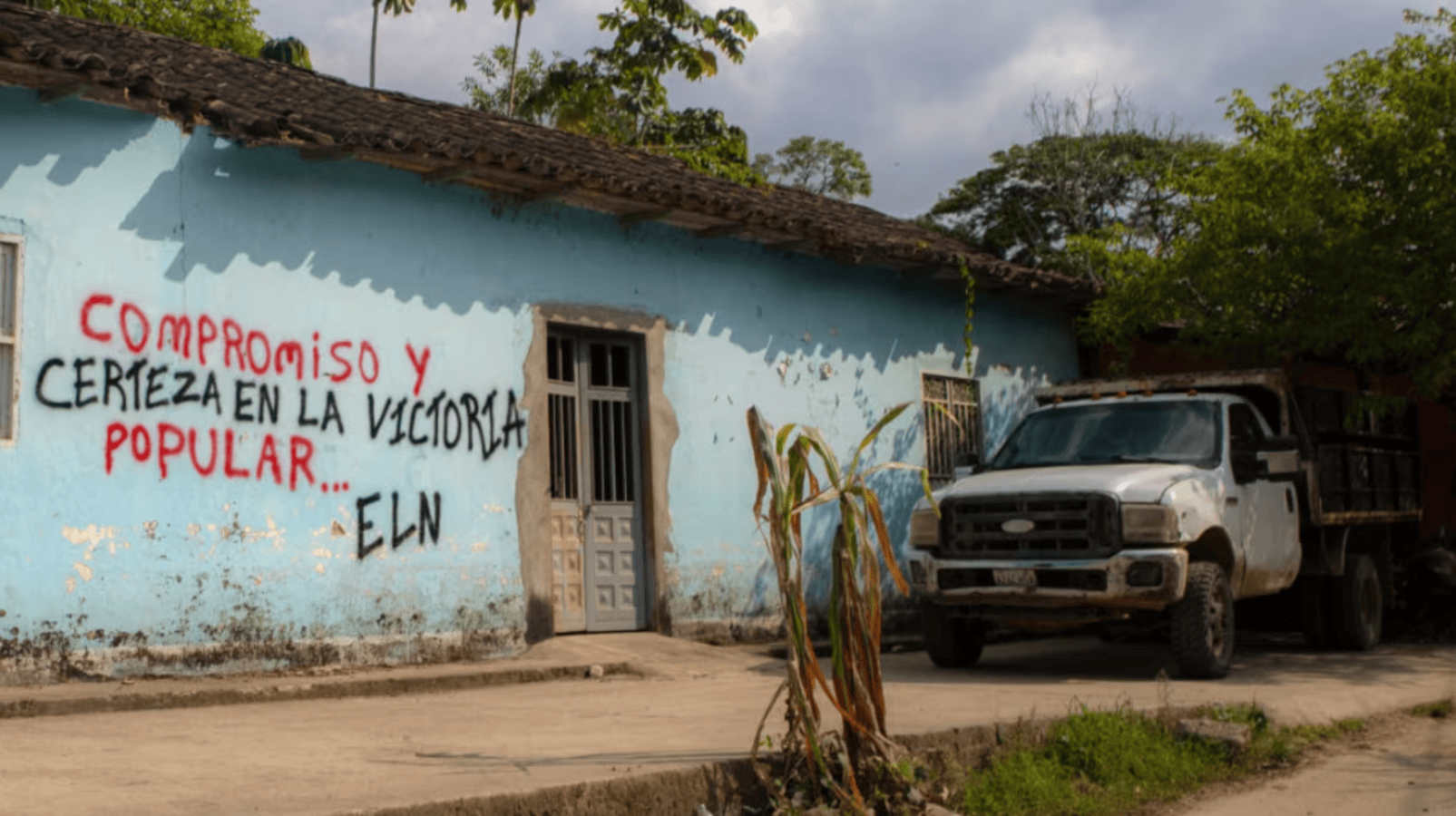 Paro armado del ELN eleva la alerta de seguridad en todo el país